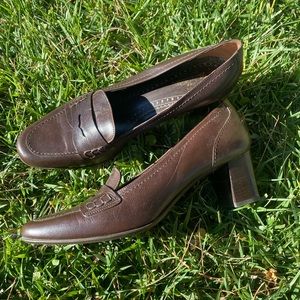 Brooks Brothers leather loafers heels